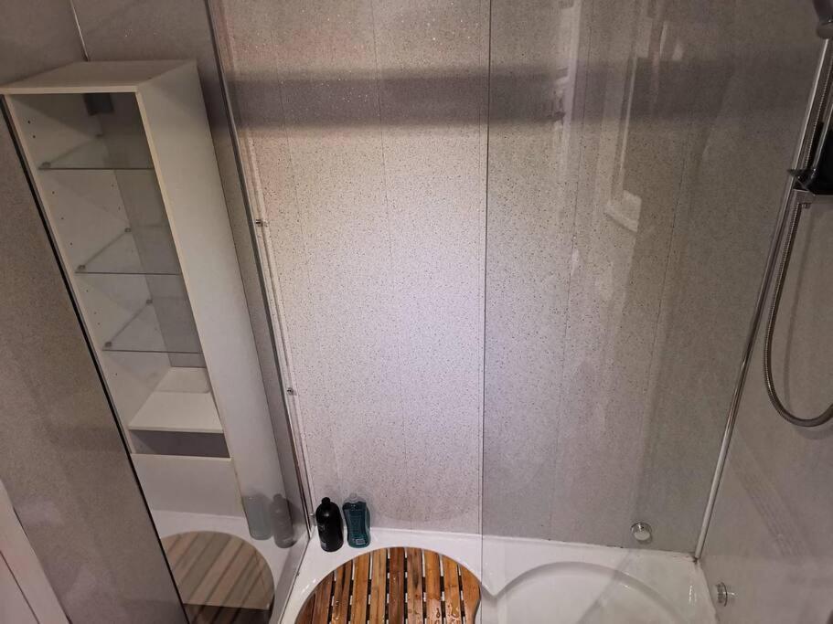 Apartment Sommerset - 2 Bedroom House