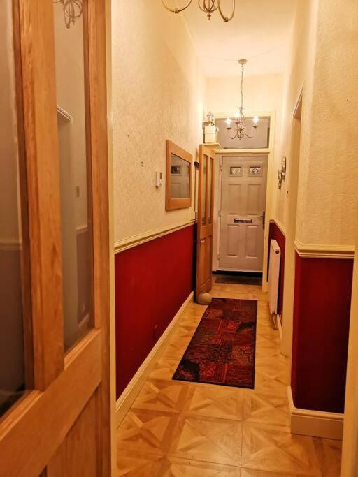 Apartment Sommerset - 2 Bedroom House